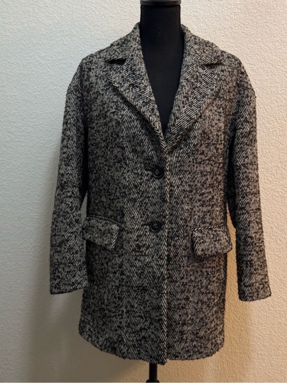 Womens Black & White Herringbone Pea Coat size 36